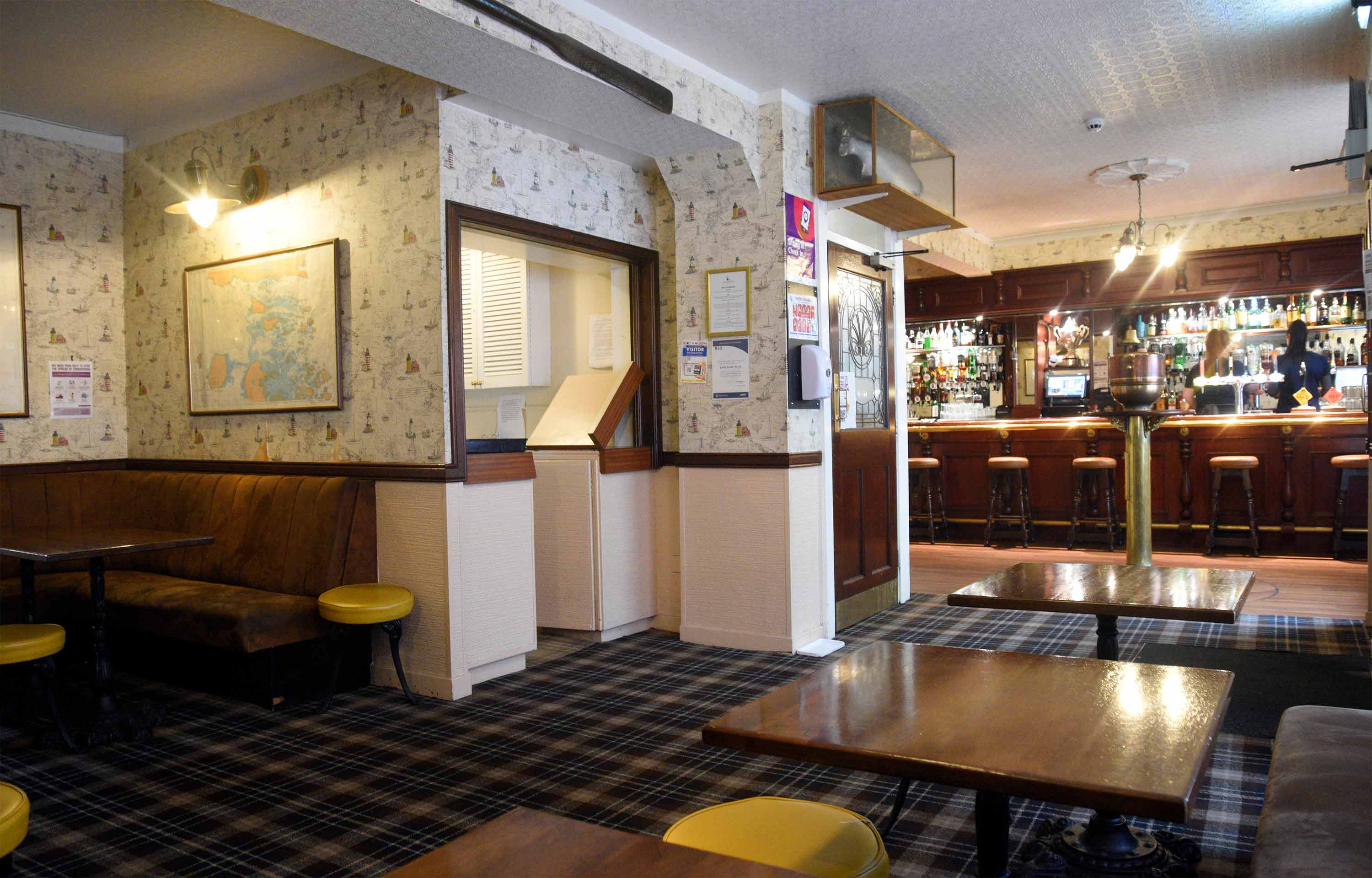 Enjoy the bar at the Tongadale Hotel with free WIFI great local food and drink including seafood