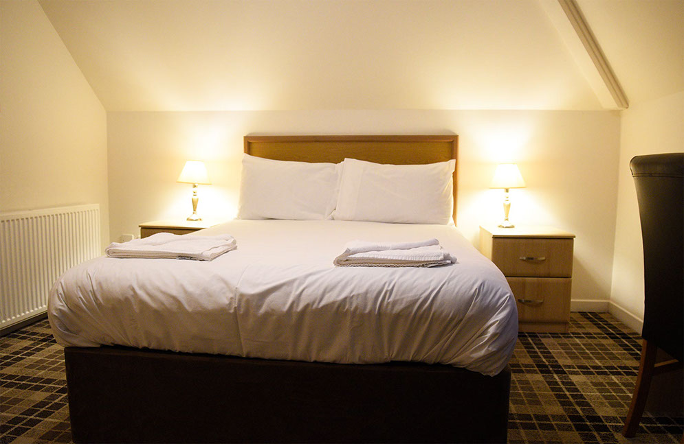Double room accommodation at our Portree Hotel en suite with free WIFI